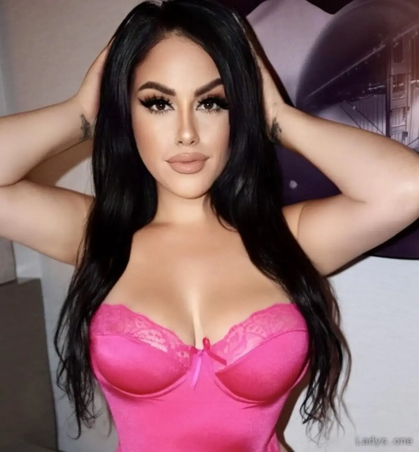 ARIANNA, 26 years beautiful nude San Francisco escorts girl, height 155 sm, Weight 59 kg
