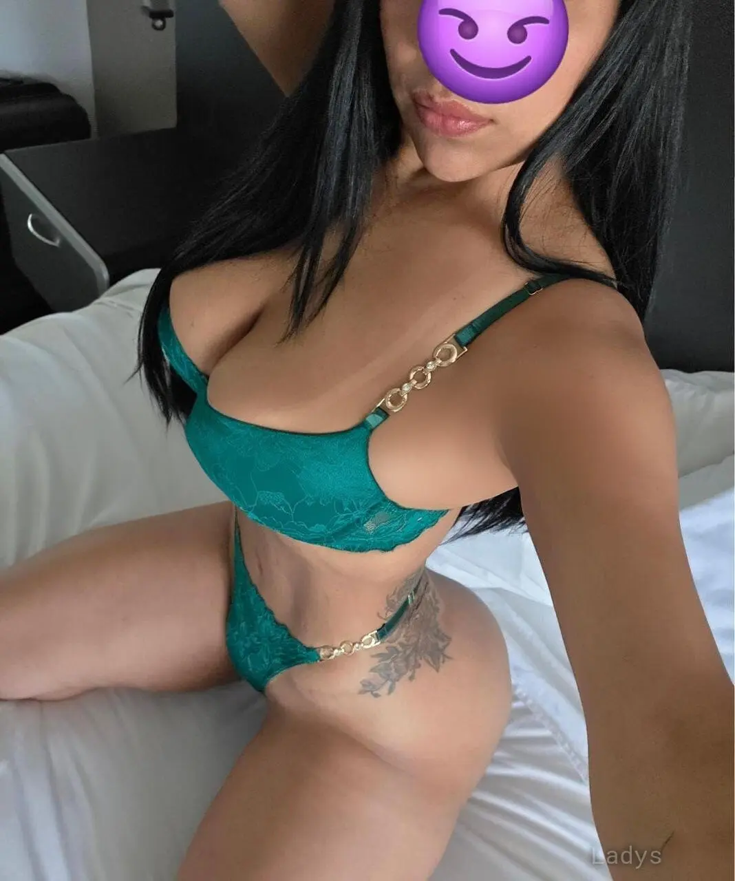 Kandy Traviesa, 30 years beautiful nude San Jose escorts girl, height 165 sm, Weight 68 kg