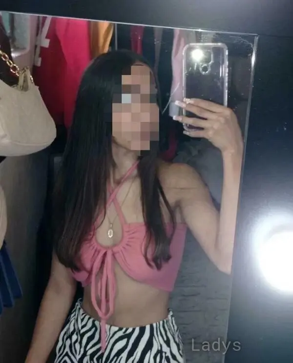Fernanda, 22 years beautiful nude San Luis Potosí escorts girl, height 162 sm, Weight 52 kg