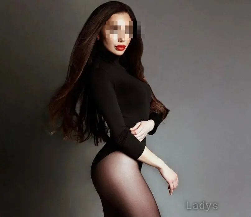 Marissa, 23 years beautiful nude Sardinia escorts girl, height 178 sm, Weight 52 kg