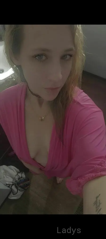 Cee Cee, 24 years beautiful nude Seattle escorts girl, height 161 sm, Weight 59 kg