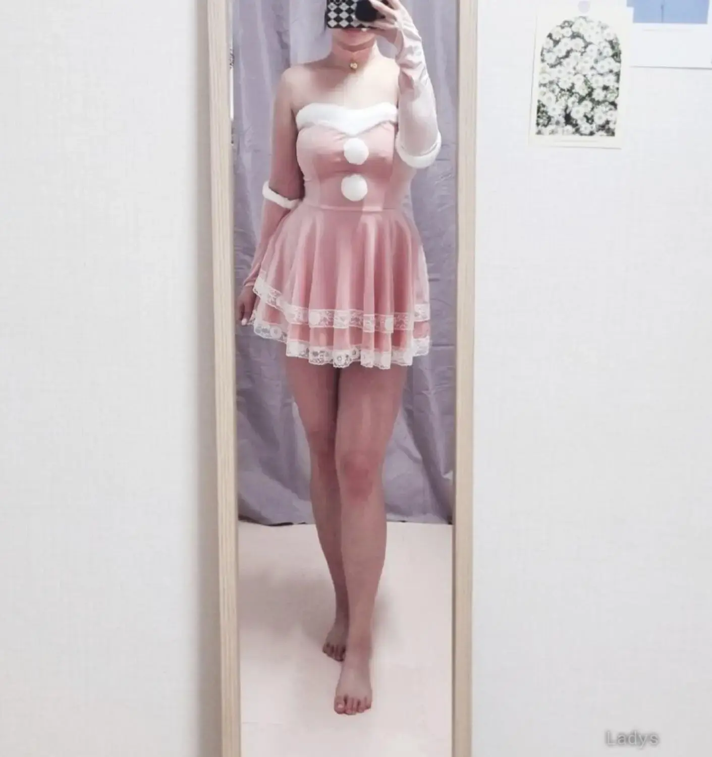 Ara College Girl, 21 years old Seoul escort girl with big tits, height 167 sm, Weight 54 kg