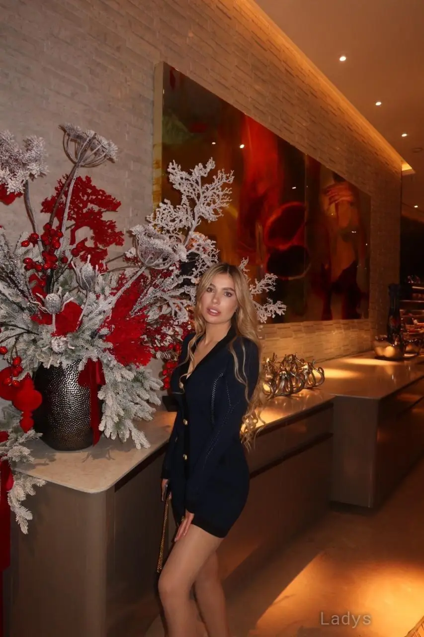 Angelina, 23 years beautiful nude Seoul escorts girl, height 173 sm, Weight  kg