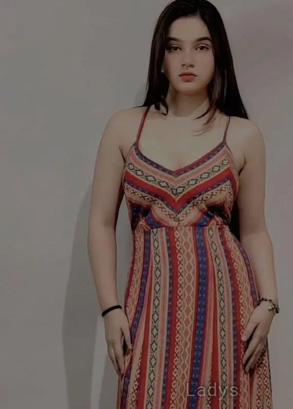 Alishaa, years old Sharjah escort girl with big tits, height sm, Weight kg
