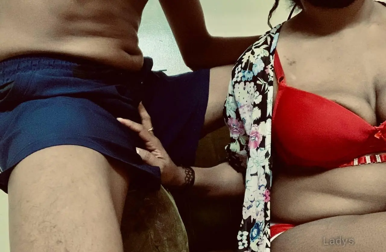 Kate, 25 years old Sharjah escort girl with big tits, height 160 sm, Weight kg