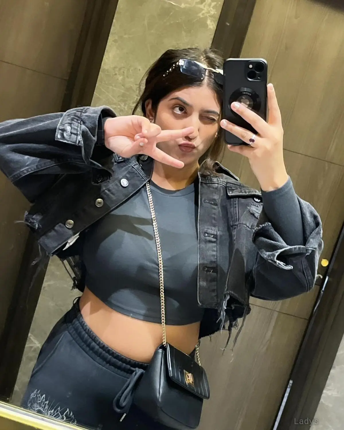 Muskan, 23 years old Sharjah escort girl with big tits, height 168 sm, Weight kg
