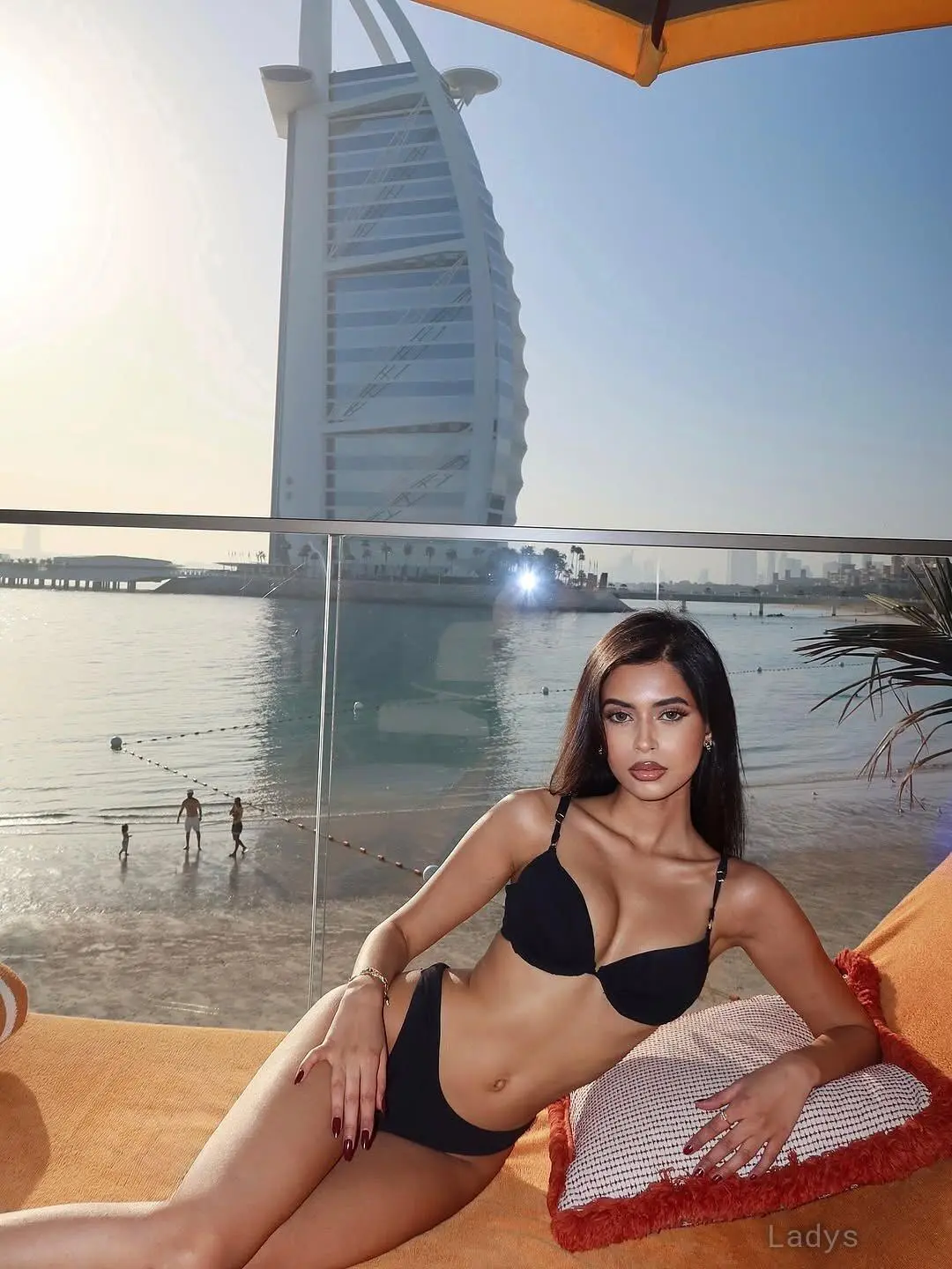 Pallavi, 22 years old Sharjah escort girl with big tits, height 168 sm, Weight kg