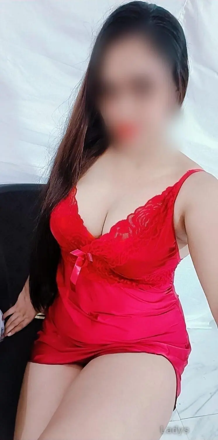 Anu, 25 years beautiful nude Sharjah escorts girl, height  sm, Weight  kg