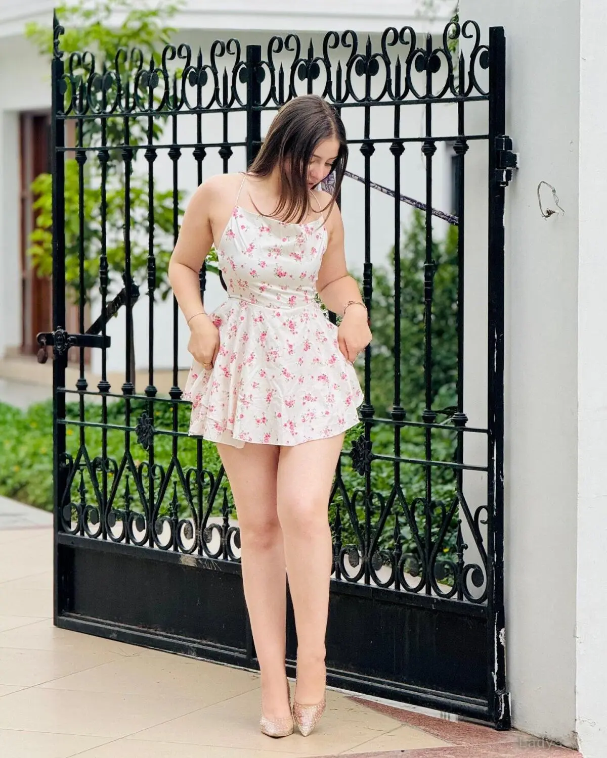 Diya, 23 years beautiful nude Sharjah escorts girl, height 168 sm, Weight kg