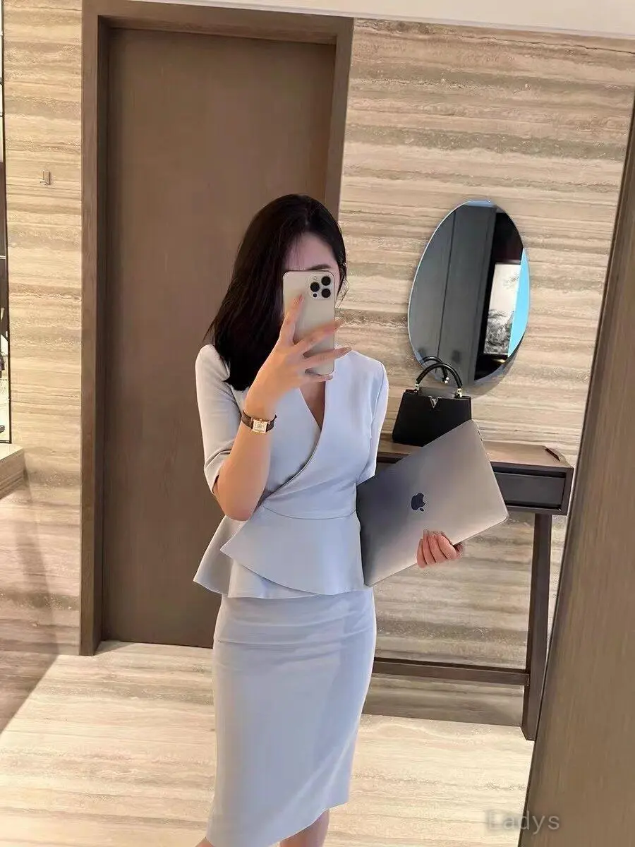 Dori, 26 years old Shenzhen escort girl with big tits, height 165 sm, Weight kg