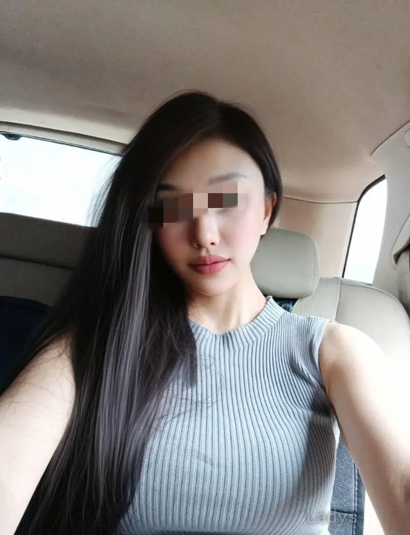 JOJO, 24 years beautiful nude Shenzhen escorts girl, height 162 sm, Weight kg