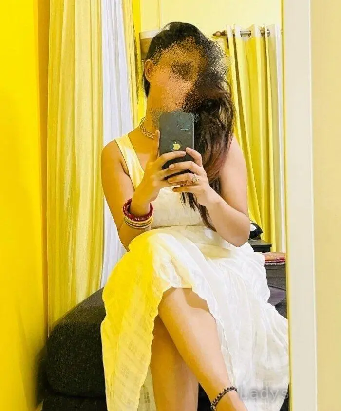 Emery, years beautiful nude Shillong escorts girl, height sm, Weight kg