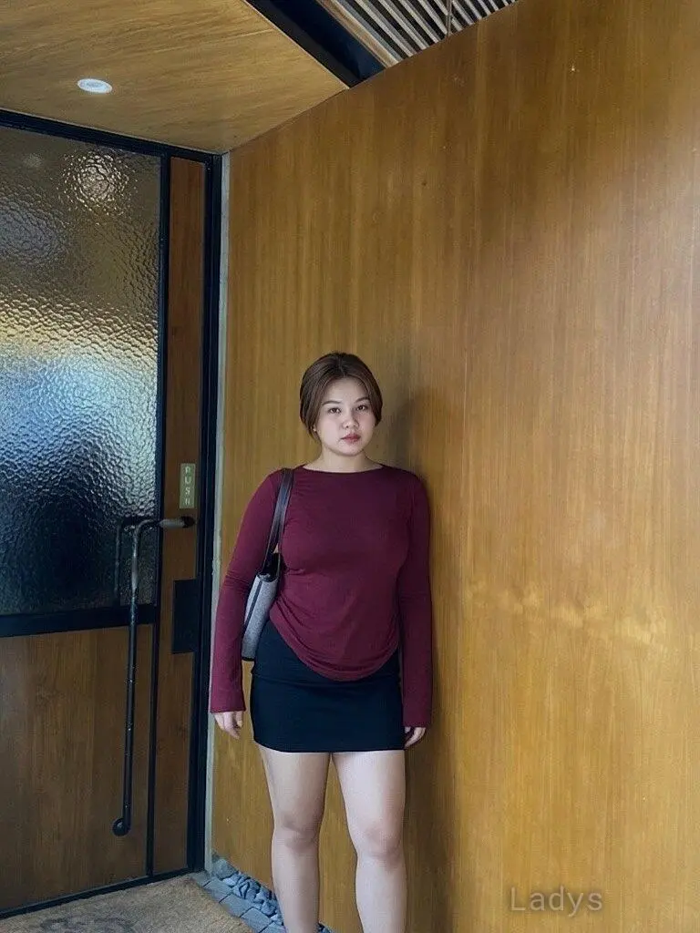 Zoya Available 24 Hours, years beautiful nude Shillong escorts girl, height sm, Weight kg