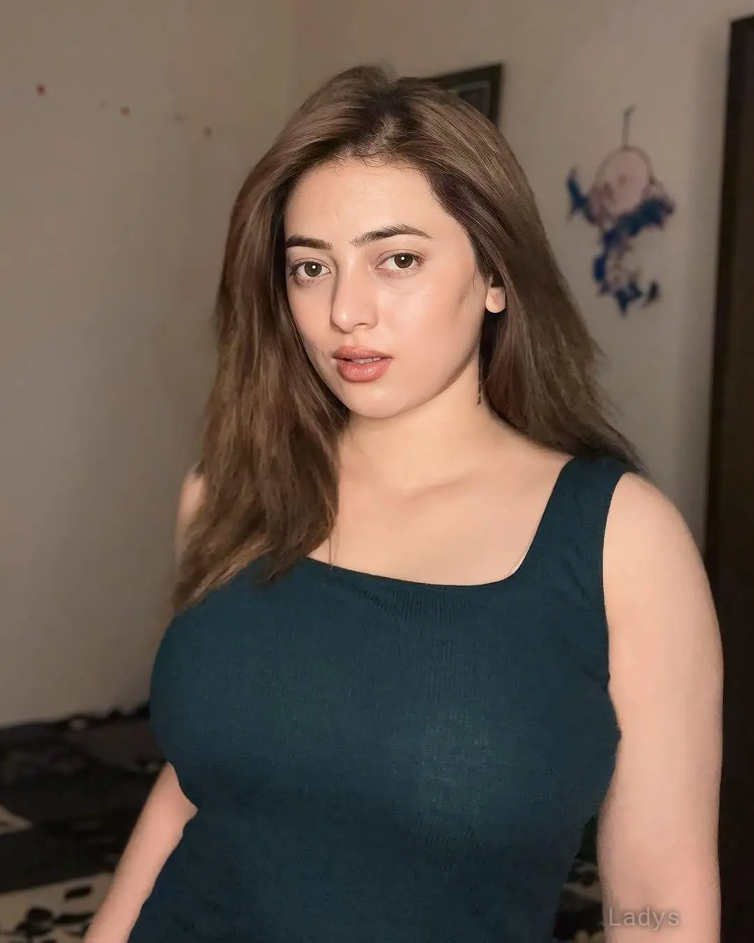 Isabella, 23 years beautiful nude Shimla escorts girl, height 154 sm, Weight kg