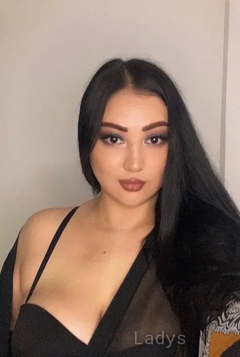 Adel, 27 years beautiful nude Shkoder escorts girl, height 167 sm, Weight 65 kg
