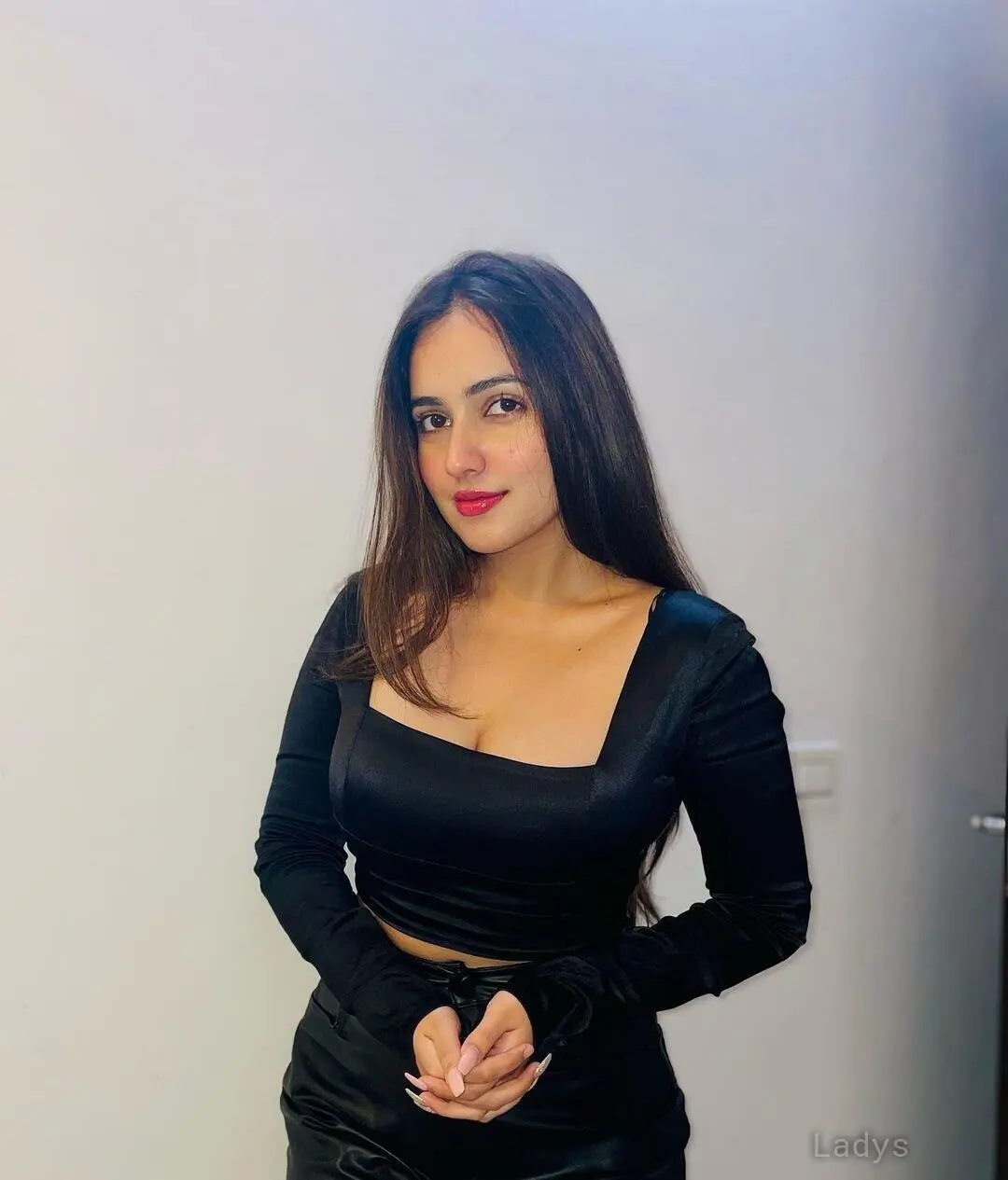 Mittal, 22 years beautiful nude Siliguri escorts girl, height 152 sm, Weight kg