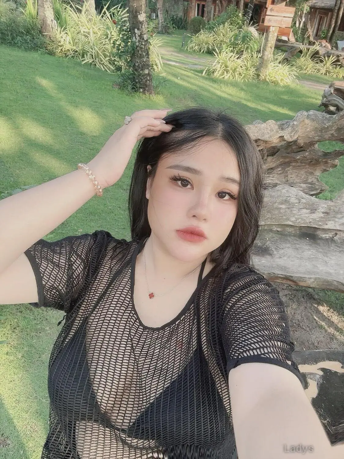 Providing12 Girl Real Photo, Available24, 23 years asian escorts girl, height 165 sm, Weight kg, Singapore eacort