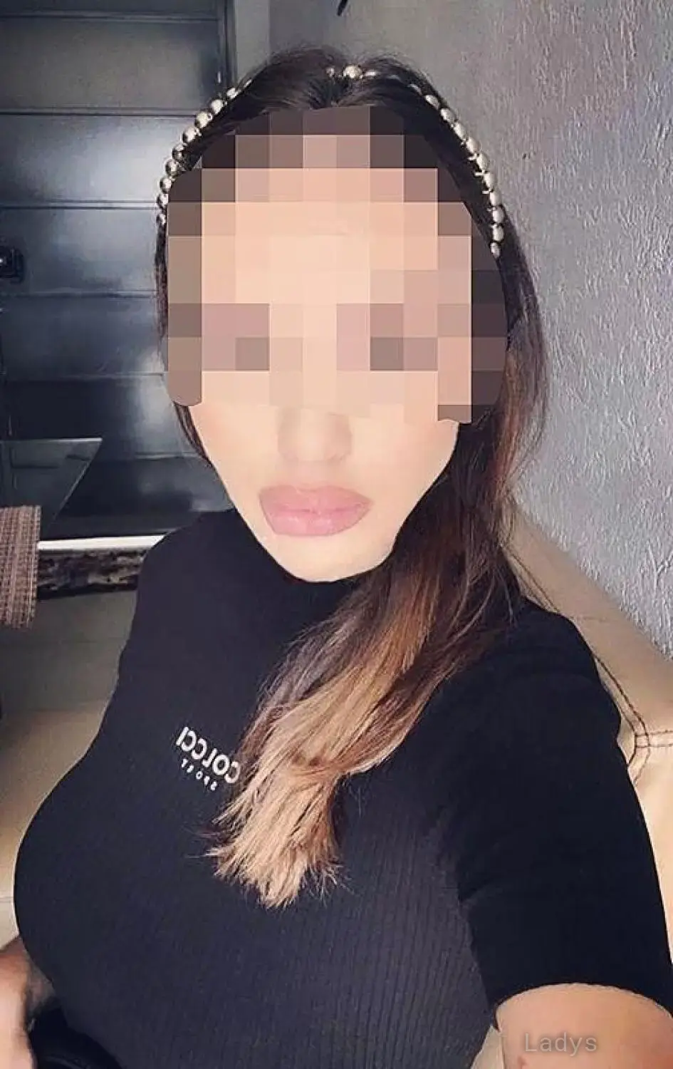 Victoria Bunny, 25 years old Singapore escort girl with big tits, height 168 sm, Weight 55 kg