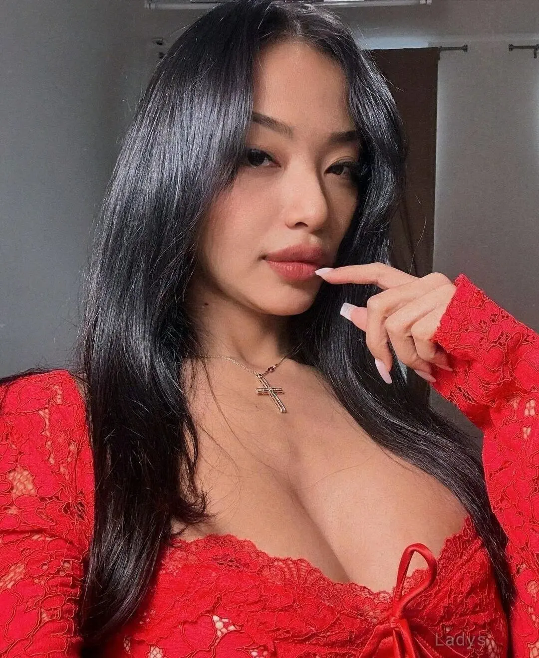 CLAIRE, 23 years beautiful nude Singapore escorts girl, height 168 sm, Weight  kg