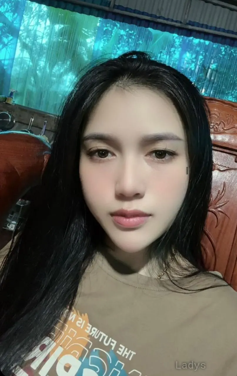 Haleys, 23 years beautiful nude Singapore escorts girl, height 167 sm, Weight kg