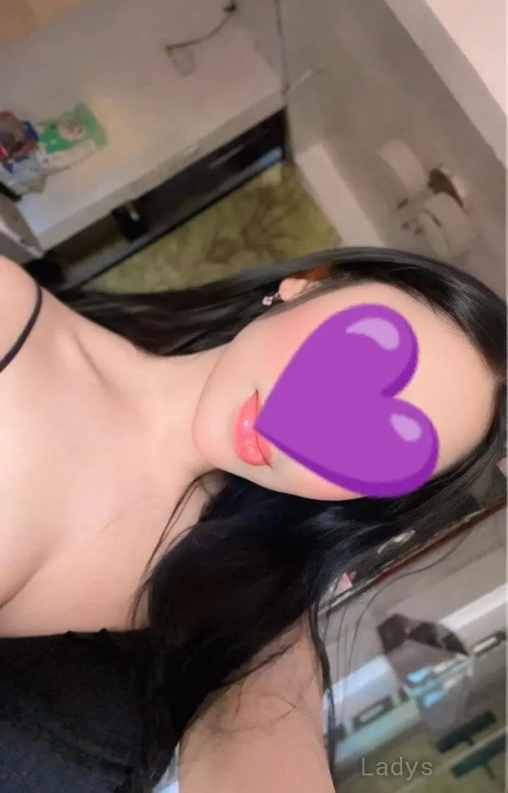 Kaira, 21 years beautiful nude Singapore escorts girl, height 157 sm, Weight  kg