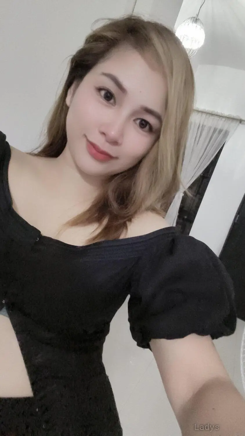 Marian, 24 years beautiful nude Singapore escorts girl, height 163 sm, Weight  kg