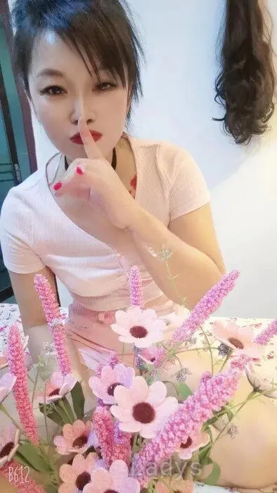 Pandora, 25 years beautiful nude Singapore escorts girl, height 156 sm, Weight 52 kg