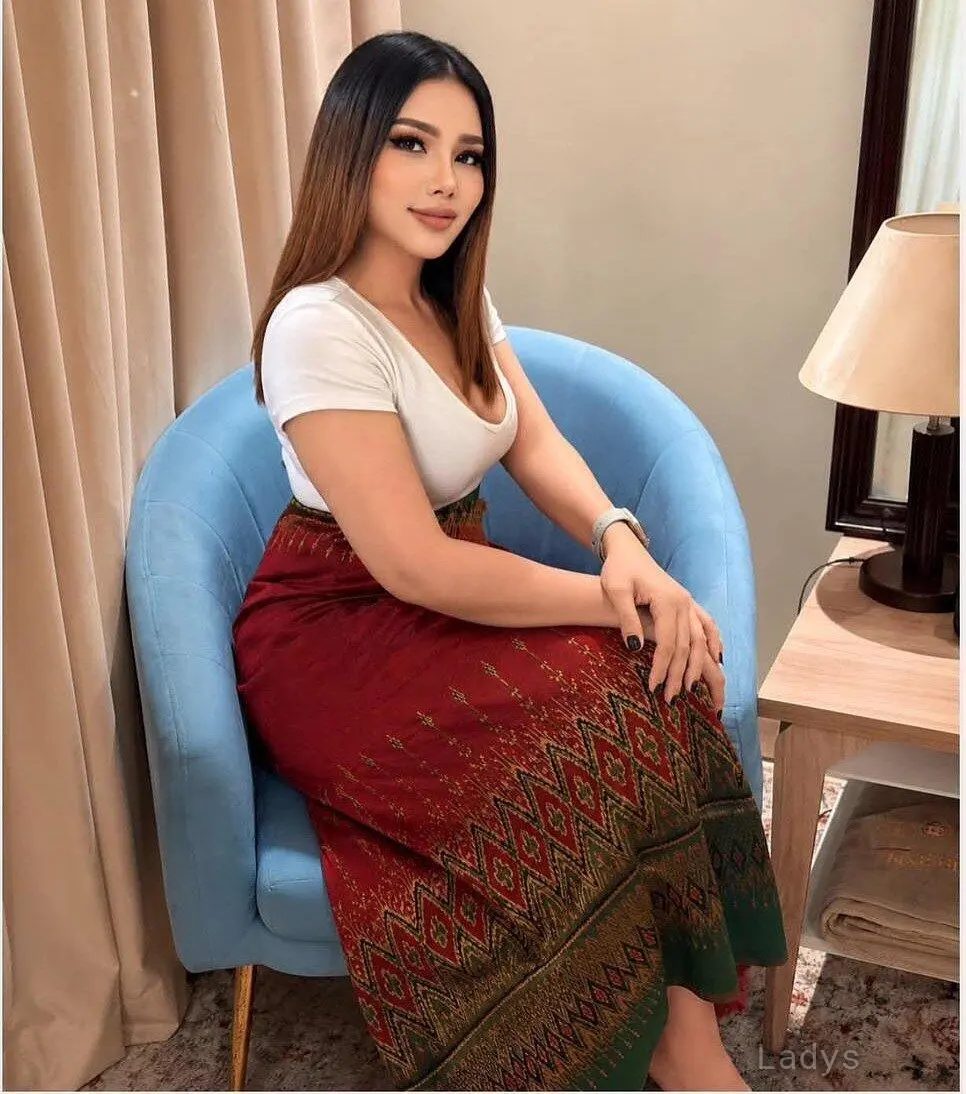 Amina massage professional, 25 years european escort girl, height 155 sm, Weight kg, skipthegames Abu Dhabi