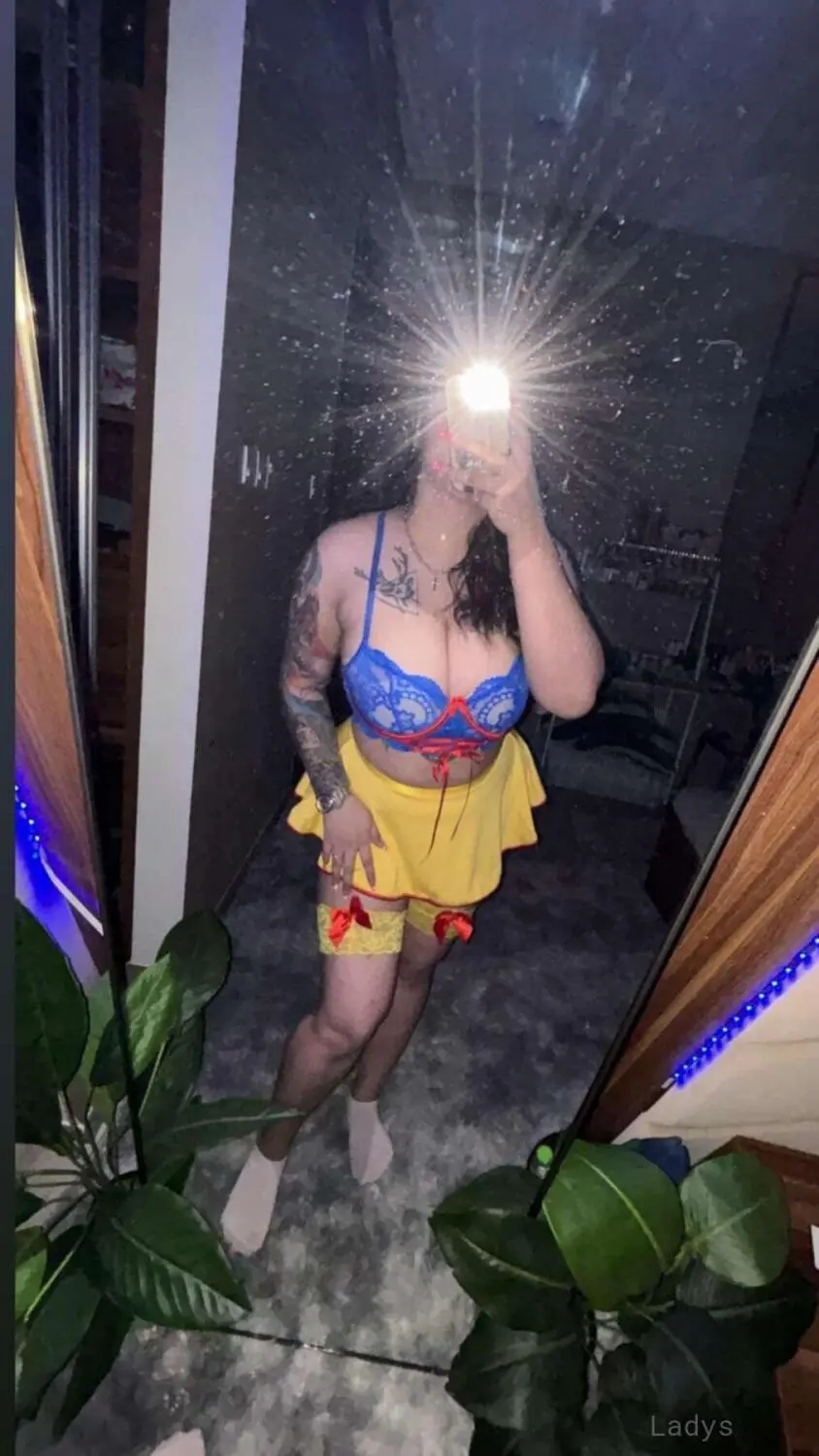 Dina, 24 years european escort girl, height 164 sm, Weight kg, skipthegames Al Khobar