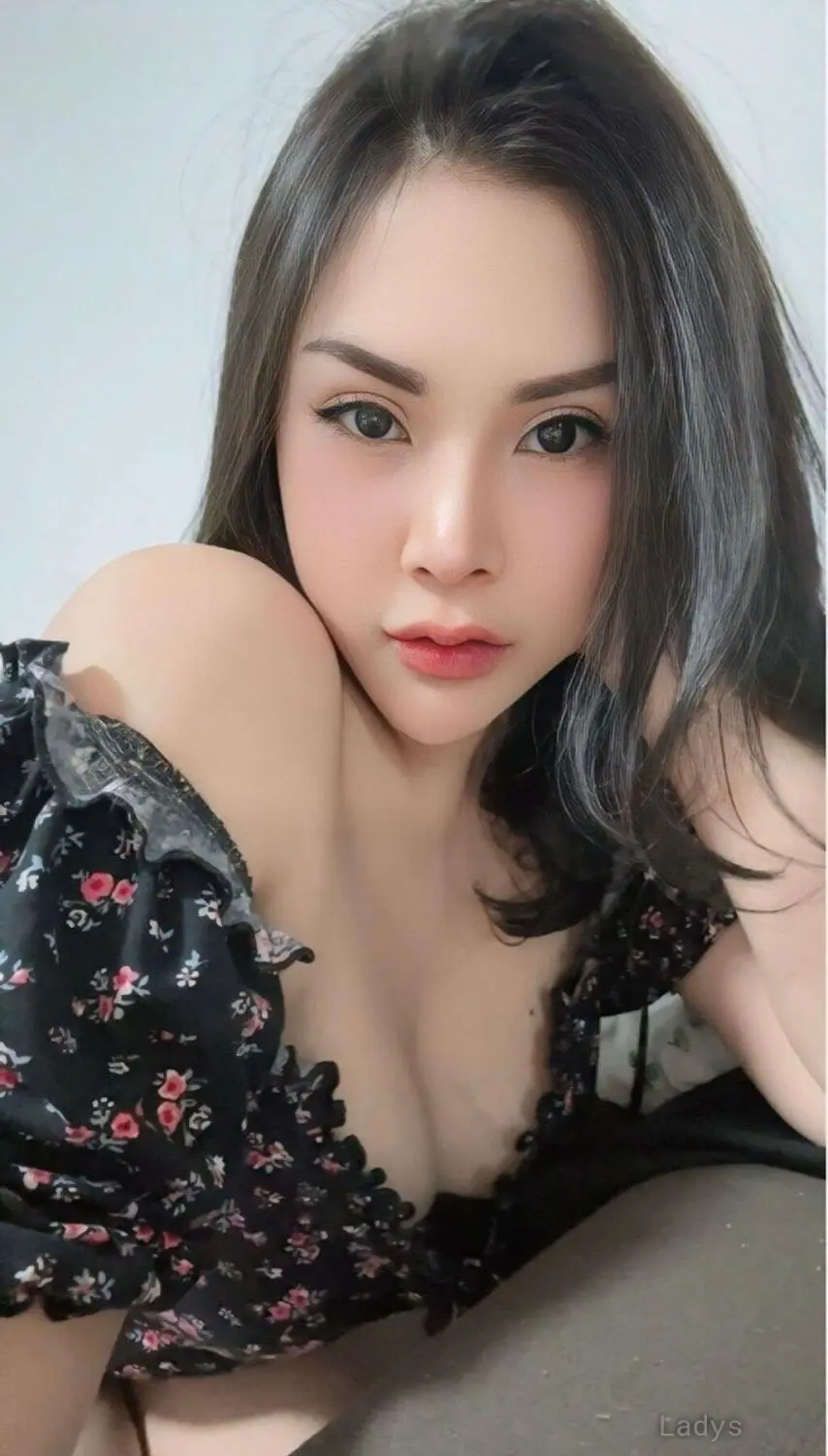 Nene, 28 years european escort girl, height 166 sm, Weight  kg, skipthegames Al Khobar
