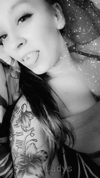 Jana, 26 years european escort girl, height 176 sm, Weight 45 kg, skipthegames Augsburg