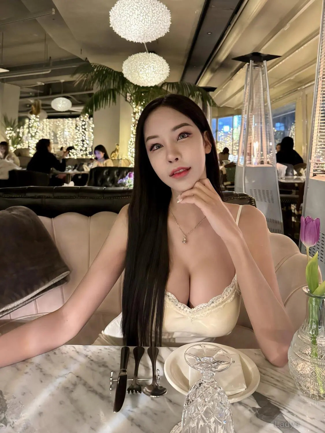 Clara, 26 years european escort girl, height 168 sm, Weight kg, skipthegames Bangkok
