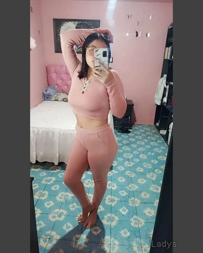 Ola, 23 years european escort girl, height 168 sm, Weight  kg, skipthegames Cairo