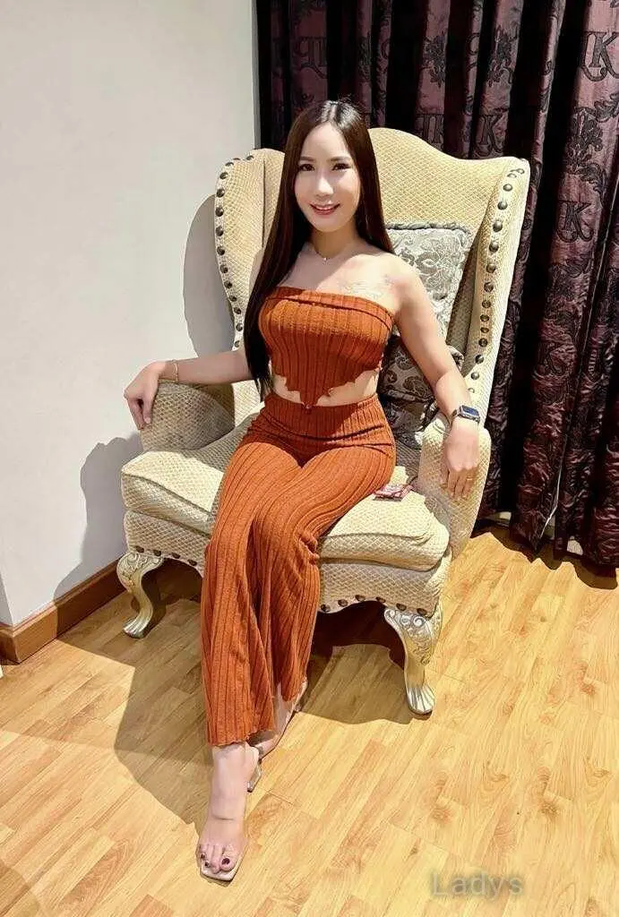 Jina, 27 years european escort girl, height 168 sm, Weight  kg, skipthegames Chandigarh