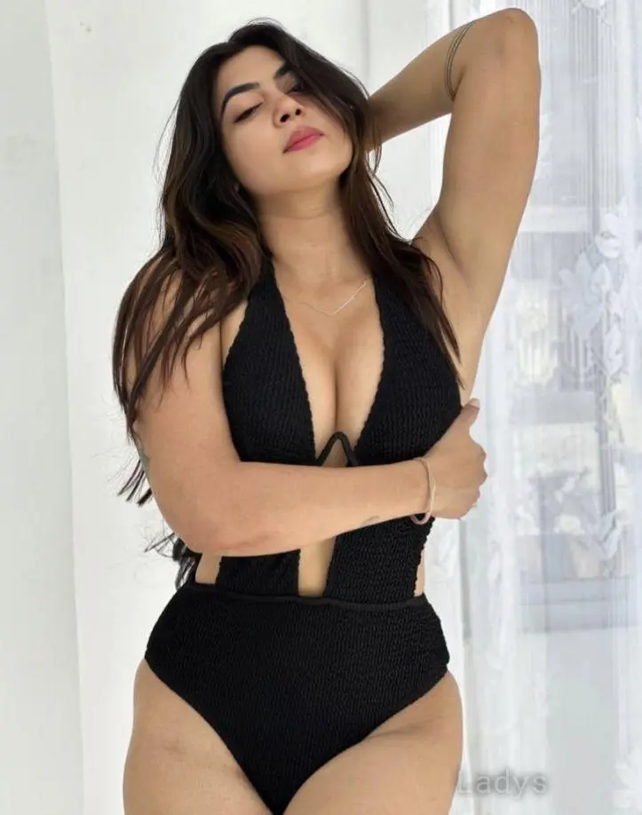 Ajay, 20 years european escort girl, height 172 sm, Weight  kg, skipthegames Chennai