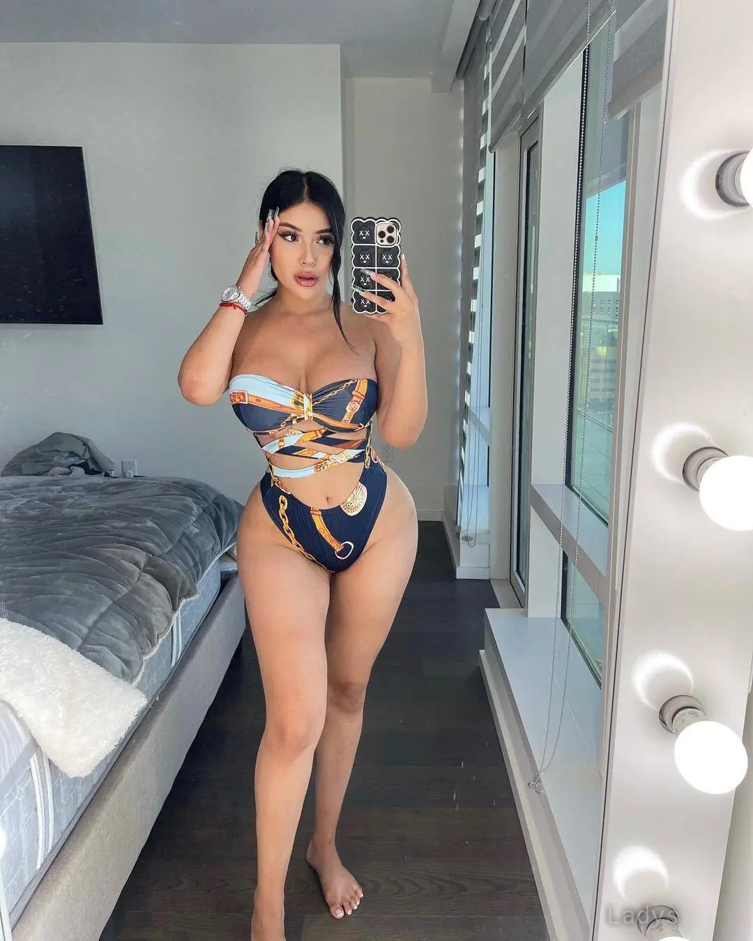 Bella, 24 years european escort girl, height 165 sm, Weight 65 kg, skipthegames Düsseldorf