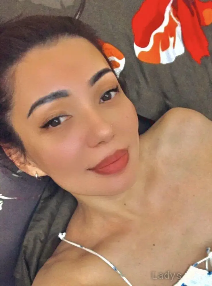 Bahar, 30 years european escort girl, height 170 sm, Weight  kg, skipthegames Dubai