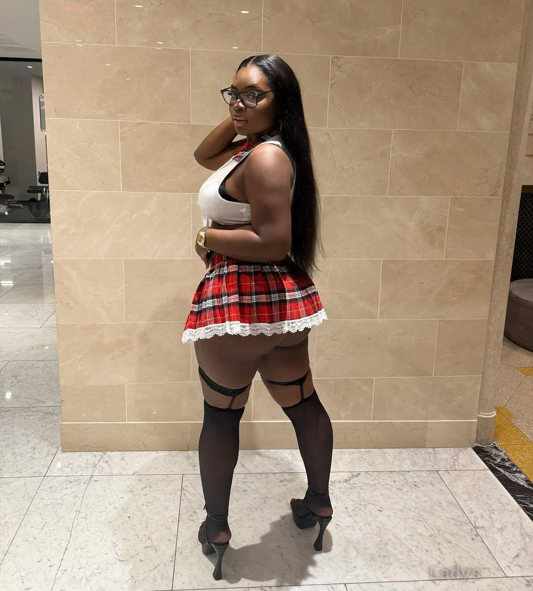 Diva nastyfuck, 23 years european escort girl, height 168 sm, Weight 59 kg, skipthegames Dubai