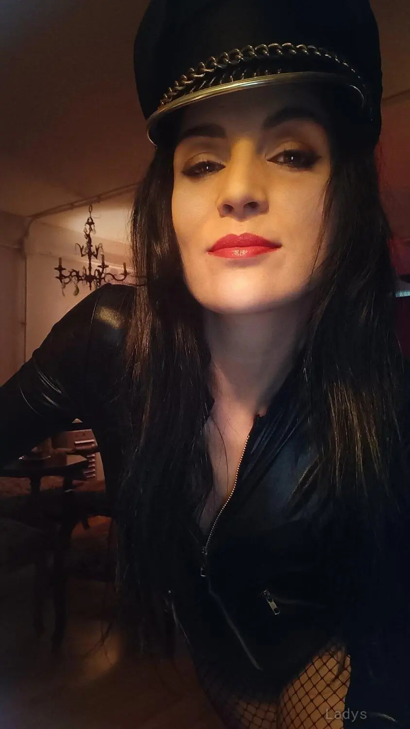 Mistress Mia Meis, 31 years european escort girl, height 170 sm, Weight  kg, skipthegames Dubai