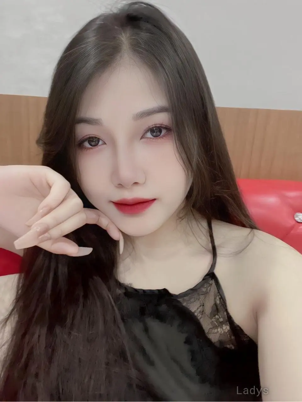 Yumi, 20 years european escort girl, height 162 sm, Weight kg, skipthegames Dubai