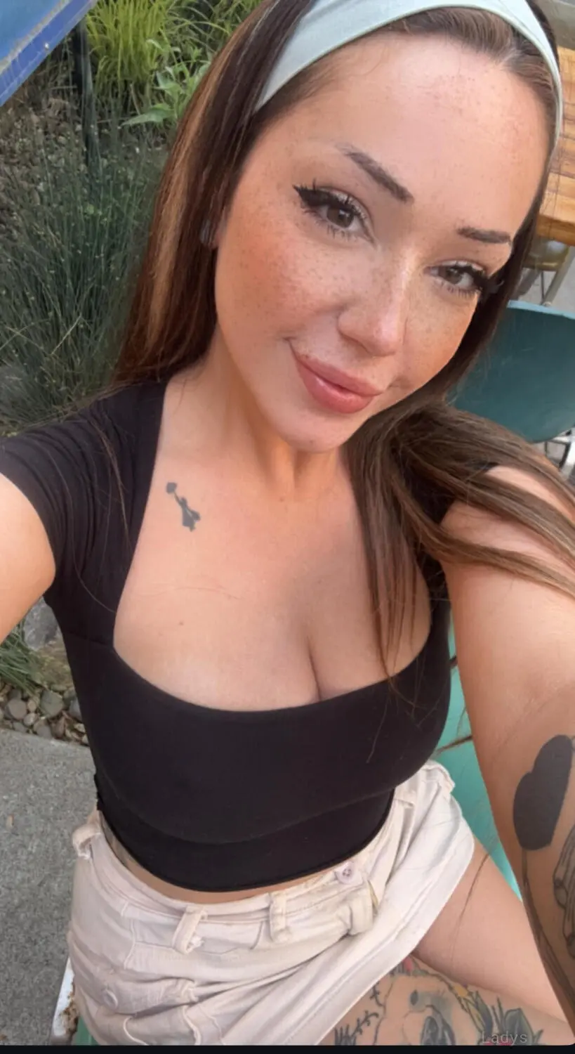 Elaine, 27 years beautiful nude Fresno escorts girl, height 153 sm, Weight 50 kg