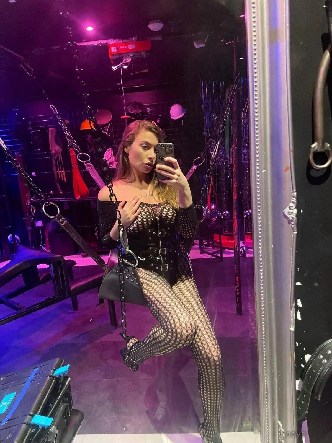Farah, 29 years european escort girl, height 176 sm, Weight  kg, skipthegames Helsinki