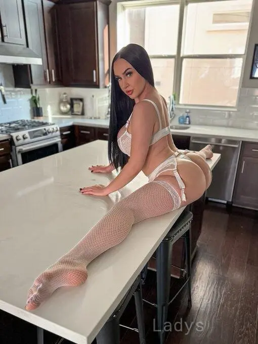 ASHLEY PAWG, 27 years european escort girl, height 171 sm, Weight 53 kg, skipthegames Houston