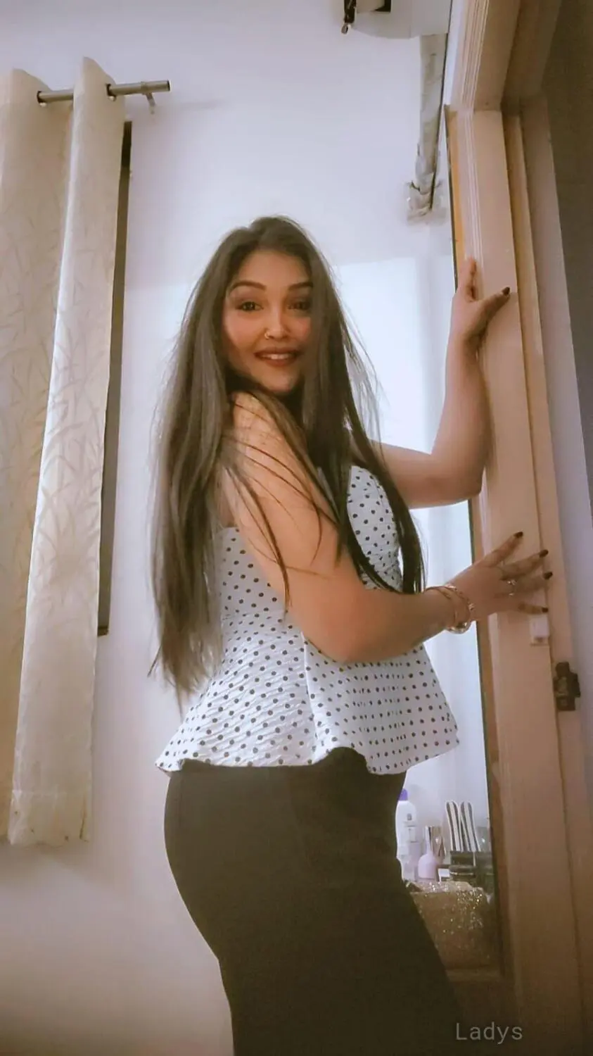 Sakshi Queen, years european escort girl, height sm, Weight kg, skipthegames Hyderabad