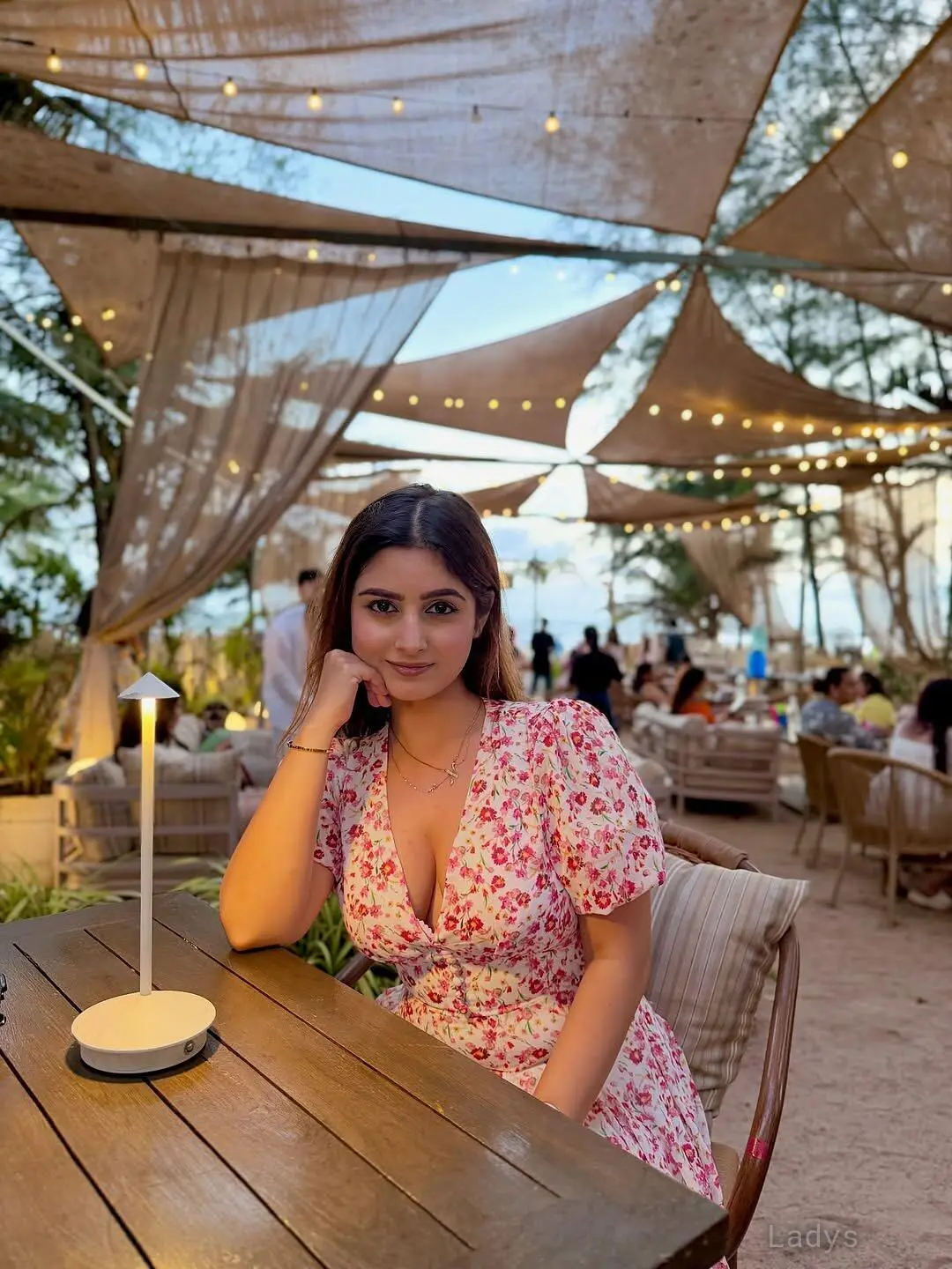 Vanshika, years european escort girl, height sm, Weight kg, skipthegames Hyderabad