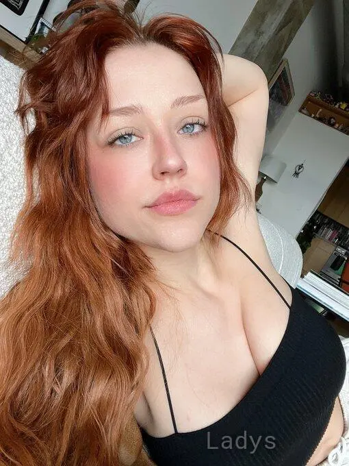 Laura, 27 years european escort girl, height 174 sm, Weight 69 kg, skipthegames Interlaken