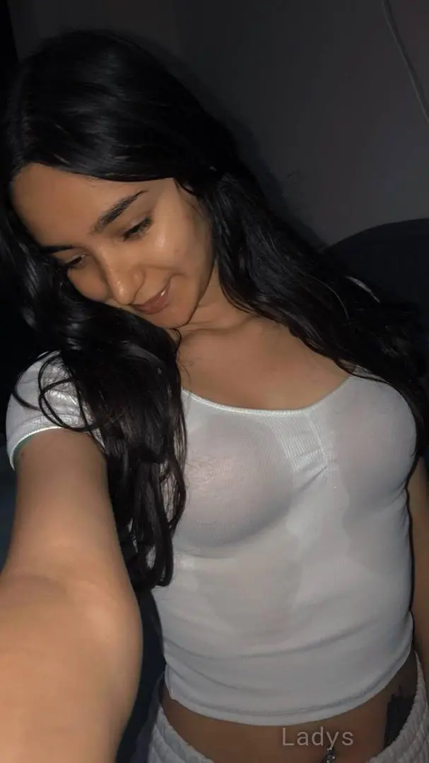 Saya, 25 years european escort girl, height 143 sm, Weight 44 kg, skipthegames Malmo
