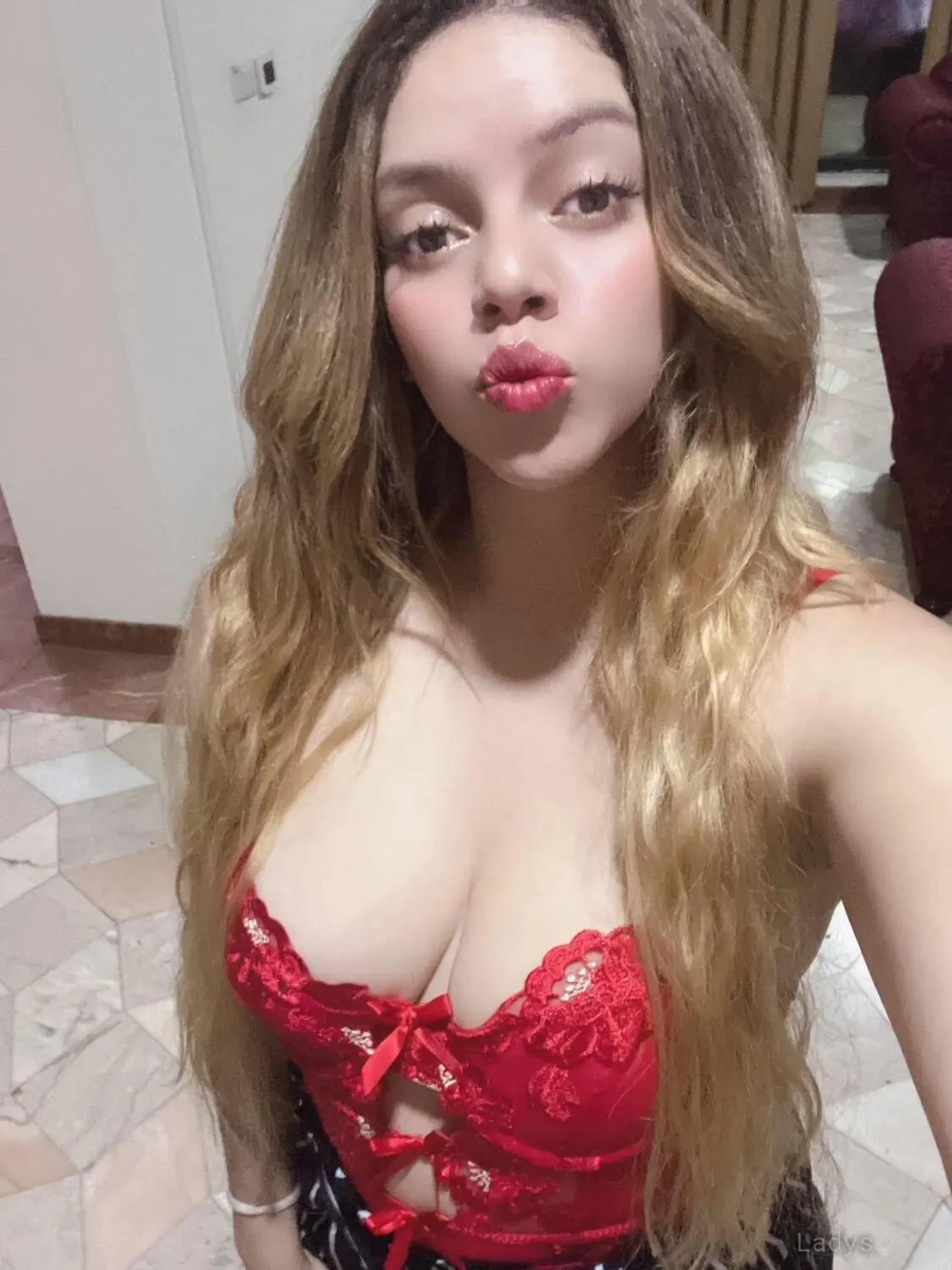 Luna, 22 years european escort girl, height 165 sm, Weight kg, skipthegames Manama