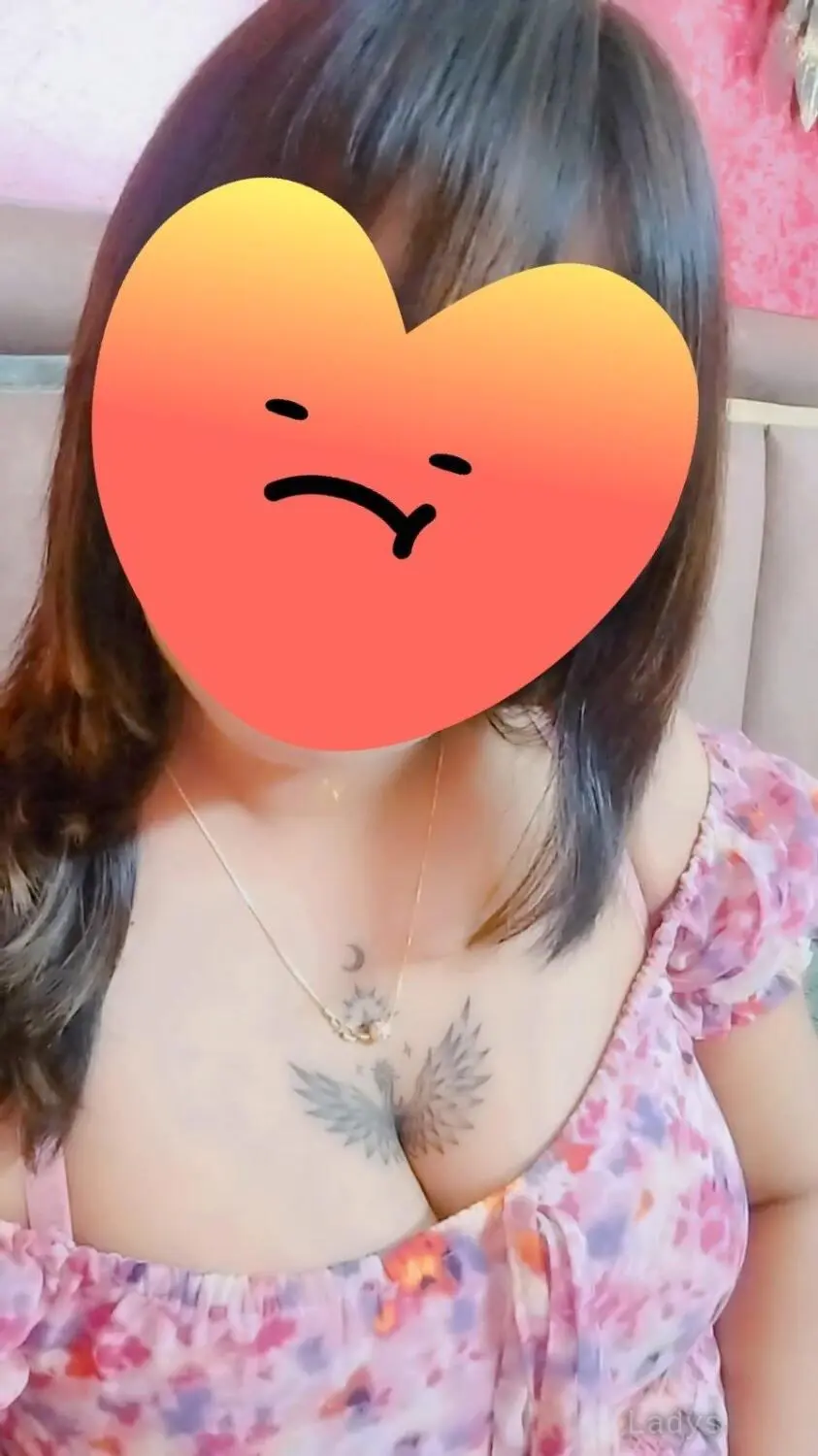 Reena, 36 years european escort girl, height 154 sm, Weight  kg, skipthegames Mumbai