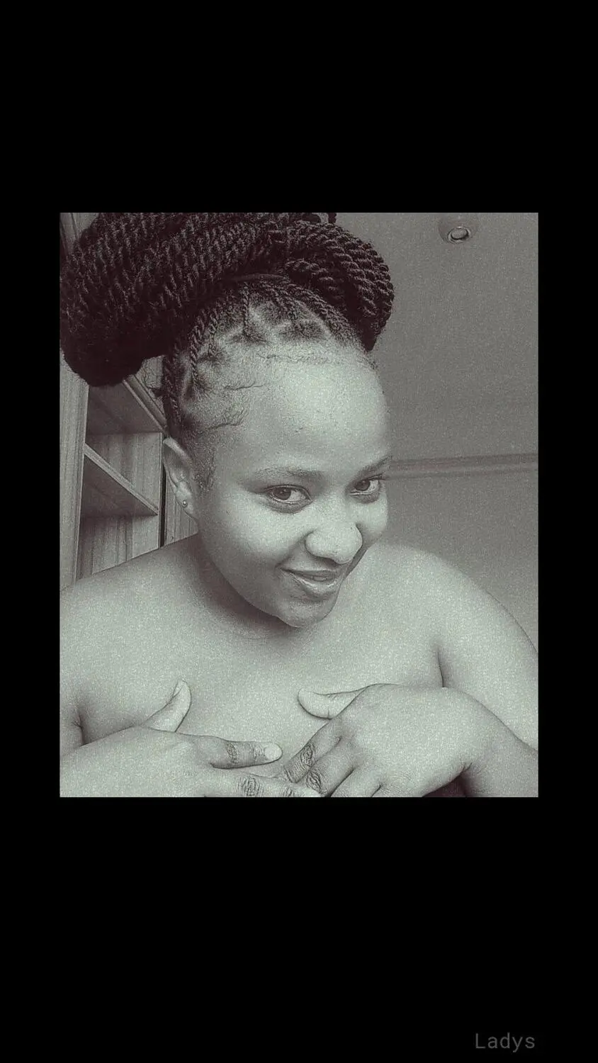 Tinah, 25 years european escort girl, height 155 sm, Weight  kg, skipthegames Nairobi